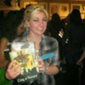 Meet your Posher, Danielle